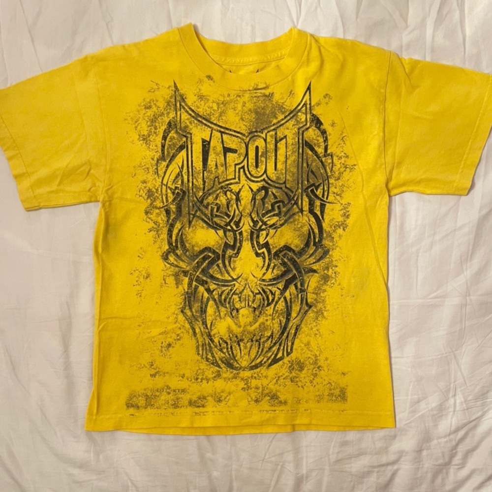Tapout shirt